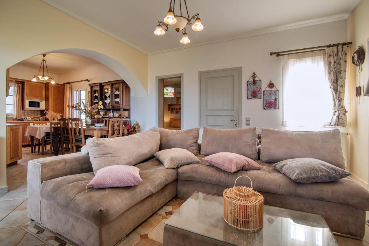 Filoxenes Katoikies Apartment Diakofti Ngoại thất bức ảnh